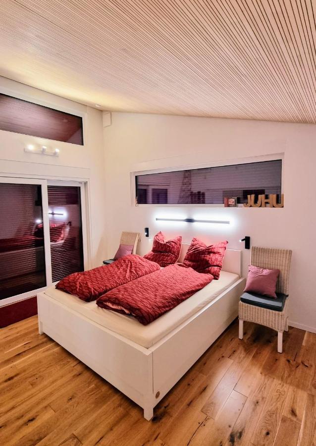 Exklusives Holzhaus Mit Bergbahn - Im Schwarzwald Vakantiehuis