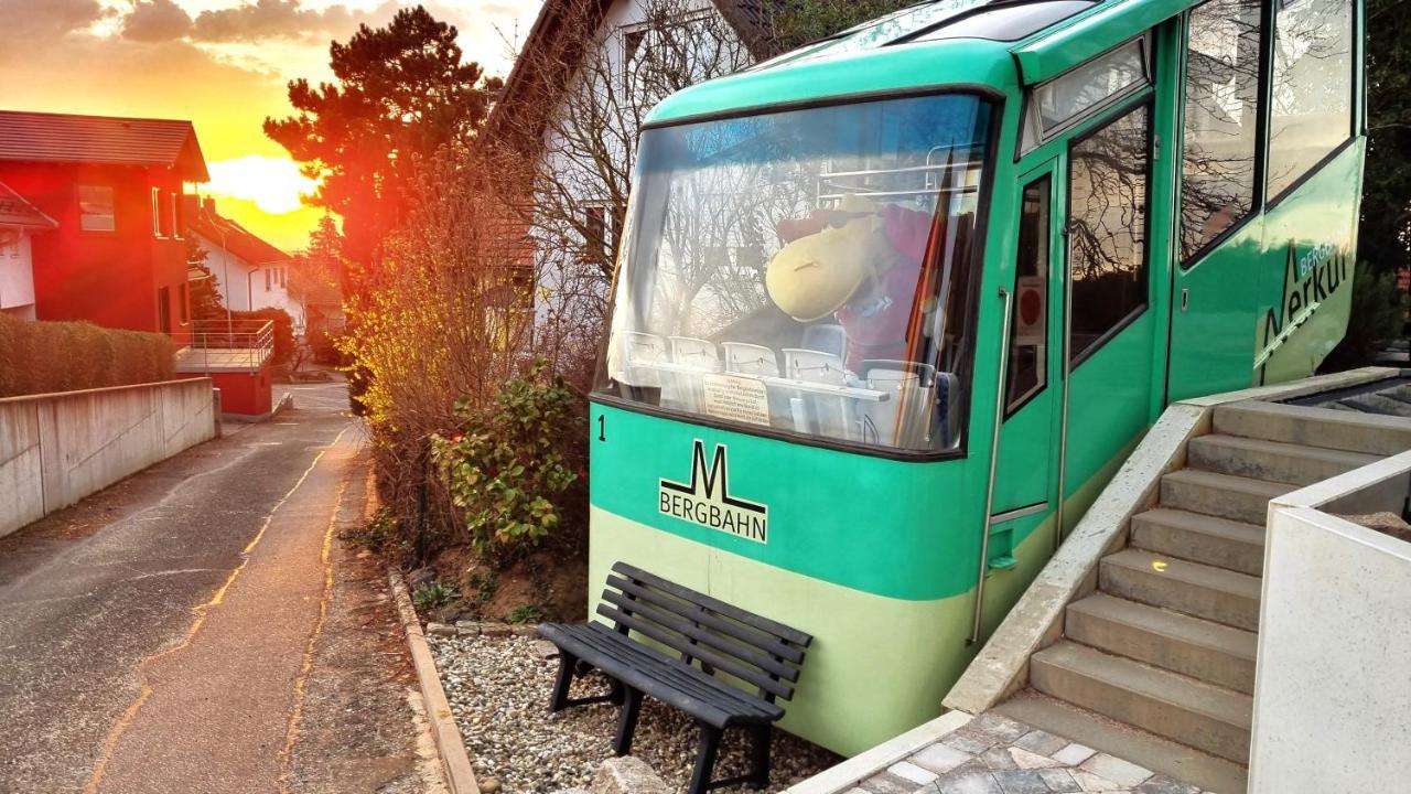 Exklusives Holzhaus Mit Bergbahn - Im Schwarzwald Hébergement de vacances *